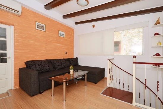 Apartmán Střední Dalmácie - Trogir DA 10212 N1