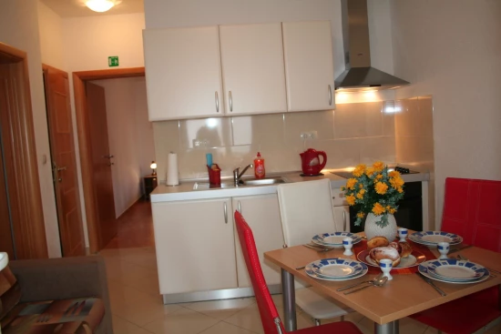 Apartmán Střední Dalmácie - Okrug Gornji DA 10215 N2