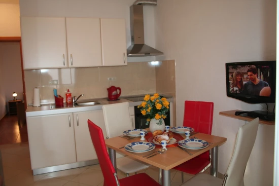 Apartmán Střední Dalmácie - Okrug Gornji DA 10215 N2