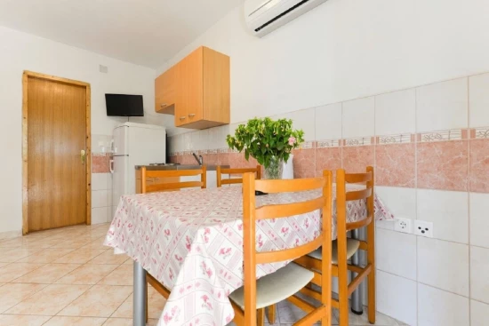 Apartmán Severní Dalmácie - Rtina DA 10220 N1