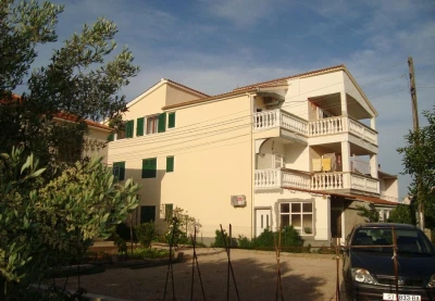 Apartmán Severní Dalmácie - Tribunj (Vodice) DA 10265 N1