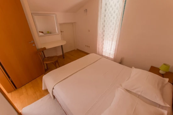 Apartmán Střední Dalmácie - Tučepi DA 10268 N3