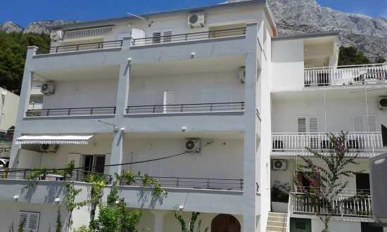 Apartmán Střední Dalmácie - Baška Voda DA 10270 N1