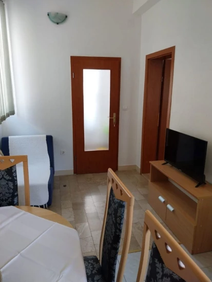 Apartmán Střední Dalmácie - Baška Voda DA 10270 N1