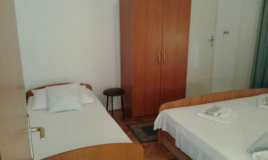 Apartmán Střední Dalmácie - Baška Voda DA 10270 N1