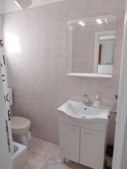 Apartmán Střední Dalmácie - Baška Voda DA 10270 N2