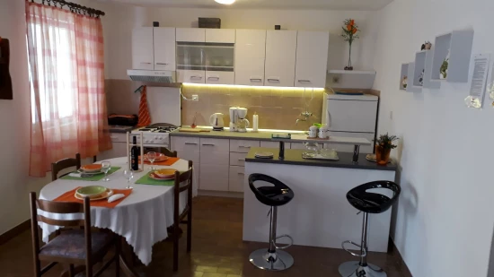 Apartmán Severní Dalmácie - Rogoznica DA 10280 N1