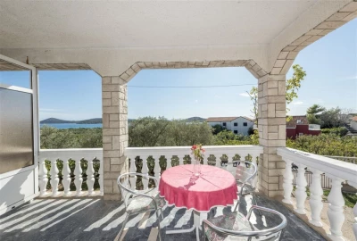 Apartmán Severní Dalmácie - Tribunj (Vodice) DA 10321 N2