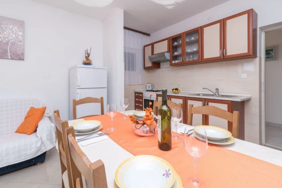 Apartmán Střední Dalmácie - Seget Donji DA 10327 N1