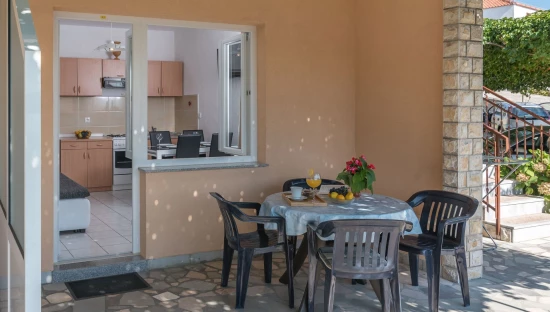 Apartmán Střední Dalmácie - Seget Donji DA 10327 N2