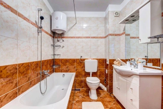 Apartmán Střední Dalmácie - Podstrana DA 10330 N1