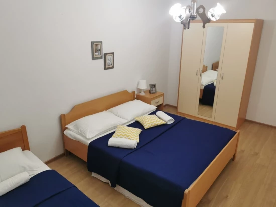 Apartmán Střední Dalmácie - Baška Voda DA 10350 N1