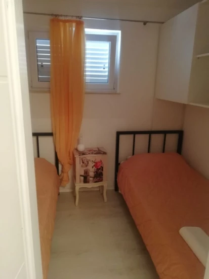 Apartmán Střední Dalmácie - Pisak DA 10352 N1