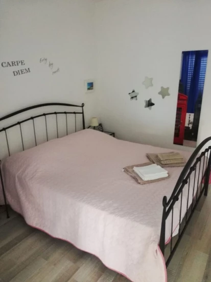 Apartmán Střední Dalmácie - Pisak DA 10352 N2