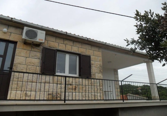 Apartmán Ostrov Brač - Splitska OS 11621 N1