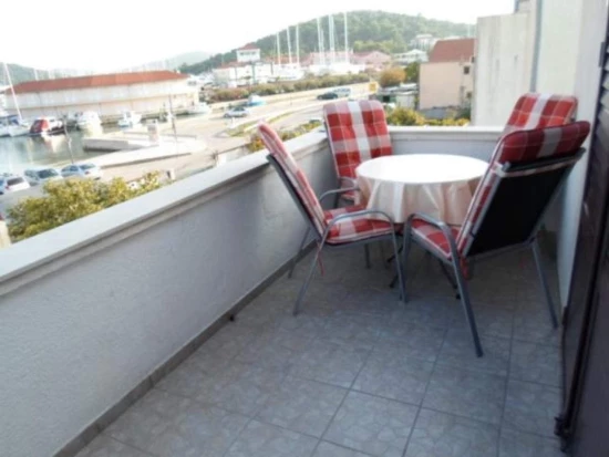 Apartmán Severní Dalmácie - Rogoznica DA 10377 N4