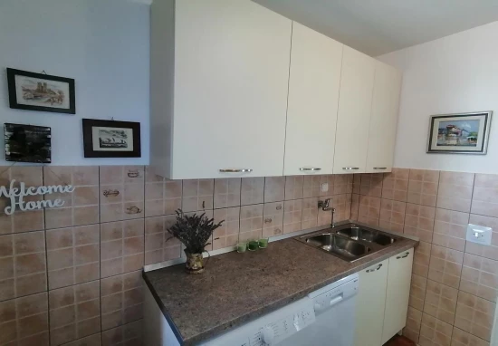 Apartmán Střední Dalmácie - Okrug Gornji DA 10381 N1