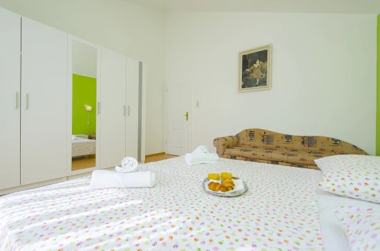 Apartmán Střední Dalmácie - Okrug Gornji DA 10393 N1