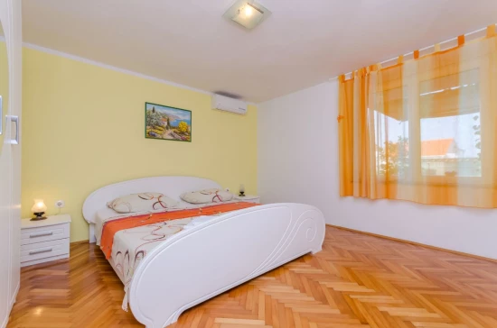 Apartmán Střední Dalmácie - Okrug Gornji DA 10393 N3