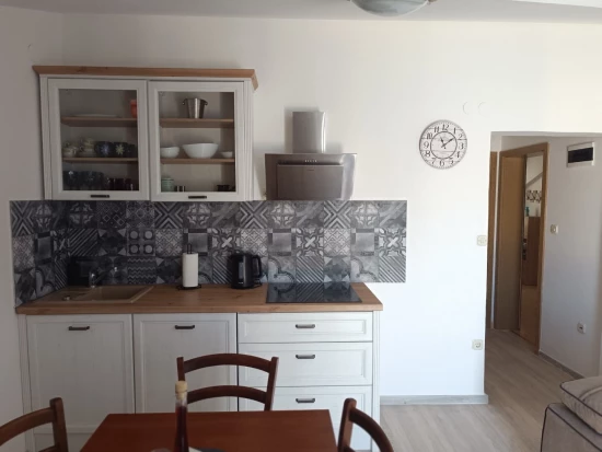 Apartmán Střední Dalmácie - Okrug Gornji DA 10405 N1