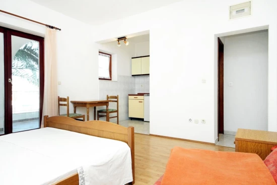 Apartmán Střední Dalmácie - Okrug Gornji DA 10406 N1