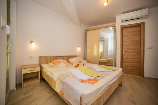 Apartmán Střední Dalmácie - Lokva Rogoznica DA 10411 N3