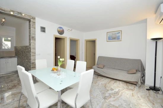 Apartmán Střední Dalmácie - Kaštela DA 10416 N2