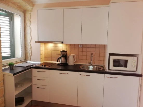 Apartmán Střední Dalmácie - Kaštela DA 10437 N1