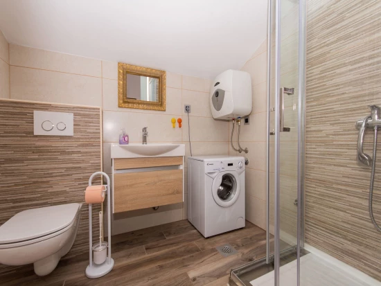 Apartmán Střední Dalmácie - Okrug Gornji DA 10467 N1