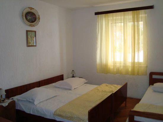 Apartmán Střední Dalmácie - Dugi Rat DA 10472 N1