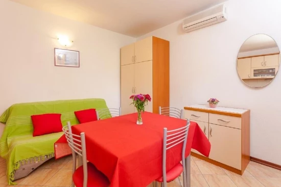 Apartmán Střední Dalmácie - Brela DA 10476 N2