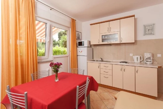 Apartmán Střední Dalmácie - Brela DA 10476 N2