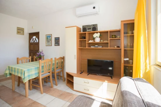 Apartmán Ostrov Šolta - Maslinica OS 11692 N1