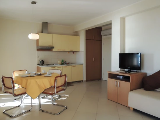 Apartmán Střední Dalmácie - Baška Voda DA 10488 N1