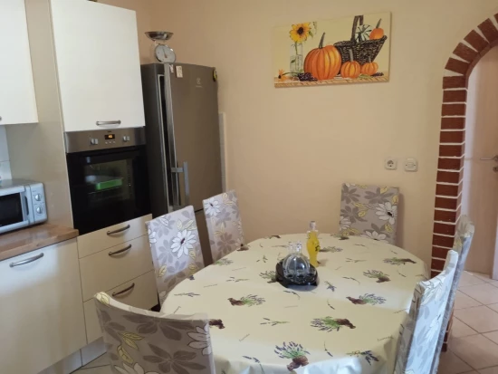 Apartmán Střední Dalmácie - Vinišće DA 10493 N1