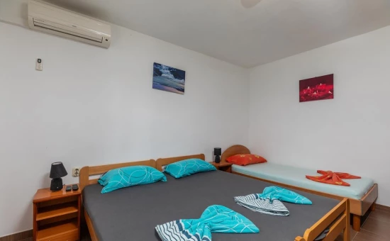 Apartmán Střední Dalmácie - Staniči DA 10498 N1