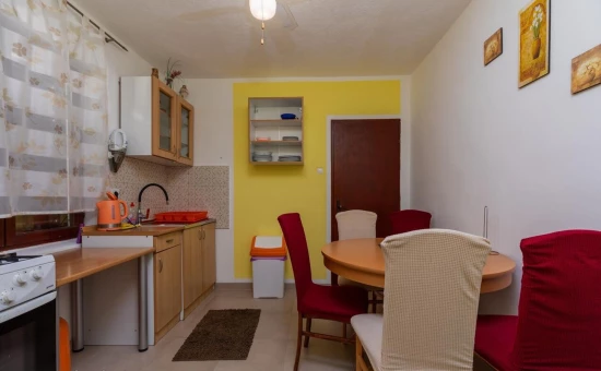 Apartmán Střední Dalmácie - Staniči DA 10498 N2