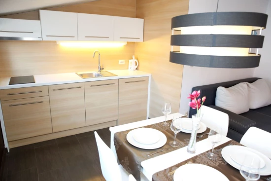 Apartmán Severní Dalmácie - Vodice DA 10501 N4