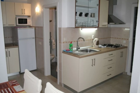 Apartmán Střední Dalmácie - Pisak DA 10505 N1