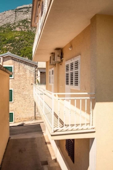 Apartmán Střední Dalmácie - Baška Voda DA 10519 N1