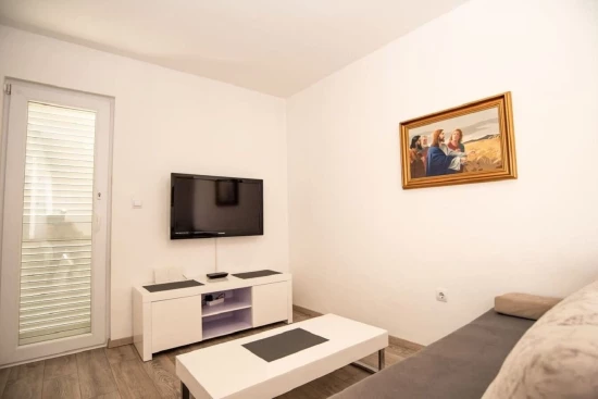 Apartmán Střední Dalmácie - Baška Voda DA 10519 N1