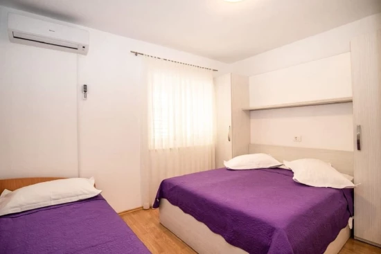 Apartmán Střední Dalmácie - Baška Voda DA 10519 N1