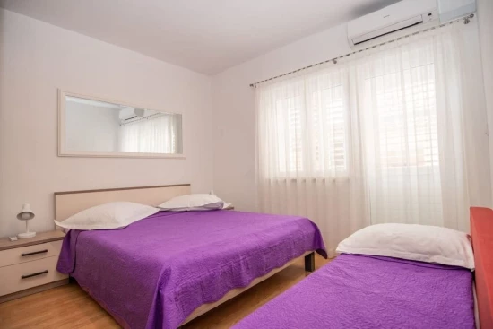 Apartmán Střední Dalmácie - Baška Voda DA 10519 N1