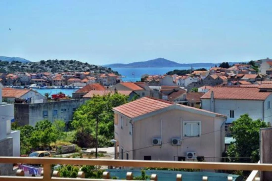 Apartmán Severní Dalmácie - Tribunj (Vodice) DA 10557 N1