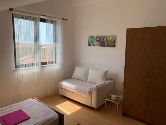 Apartmán Severní Dalmácie - Tribunj (Vodice) DA 10557 N1