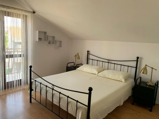 Apartmán Severní Dalmácie - Tribunj (Vodice) DA 10557 N1