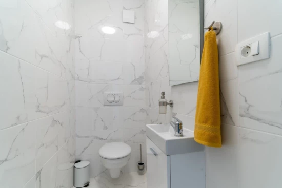 Apartmán Střední Dalmácie - Marina DA 10562 N1