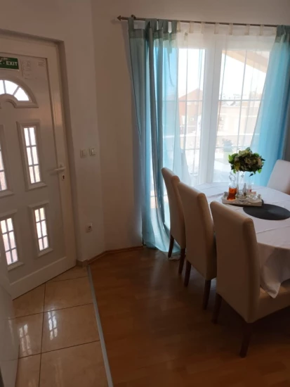 Apartmán Severní Dalmácie - Vodice DA 10566 N3