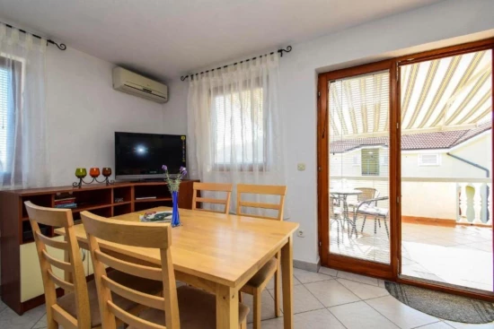 Apartmán Severní Dalmácie - Drage DA 10590 N1