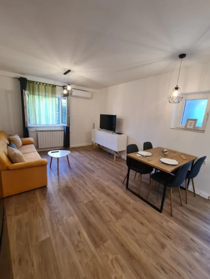 Apartmán Ostrov Brač - Supetar OS 11801 N1